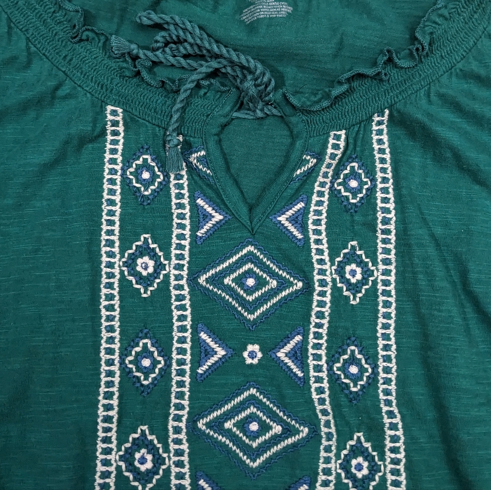 SOLD- St John's Bay 100% cotton embroidered short sleeve peasant blouse - Picture 4 of 11